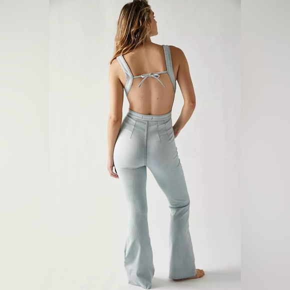 We The Free Pants - We the free light wash 2nd ave curvy jumpsuit size 0 new with tags